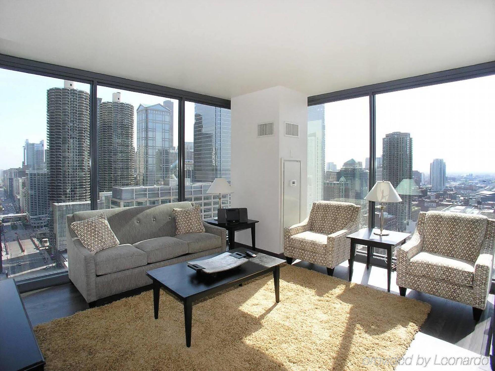 Aparthotel Bridgestreet At State And Grand Chicago Habitación foto